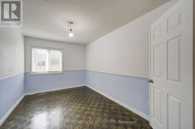 756 Kingsmere Avenue — photo 11 of 40