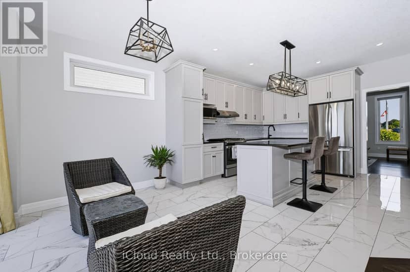 94 Beech Boulevard — photo 10 of 39