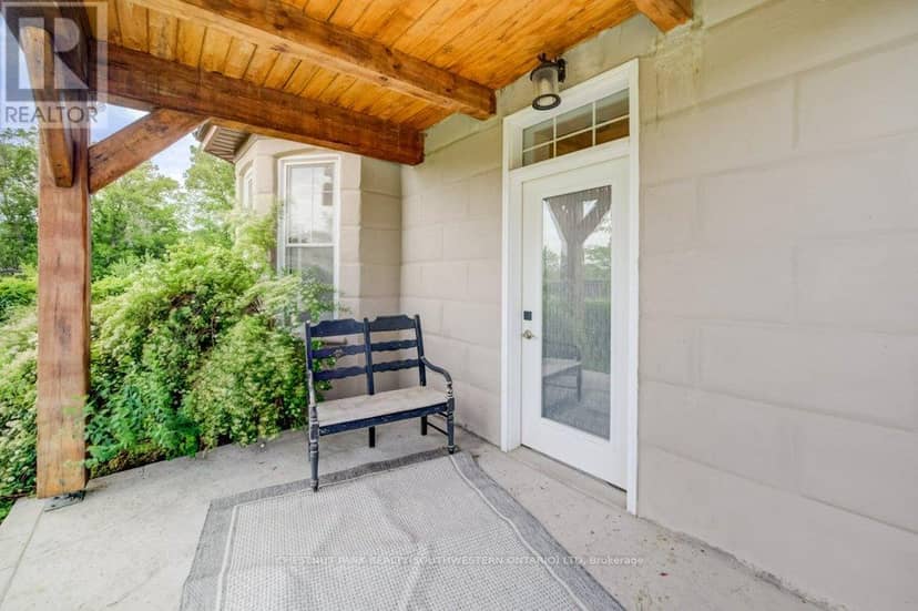 35 Schweitzer Street — photo 36 of 40