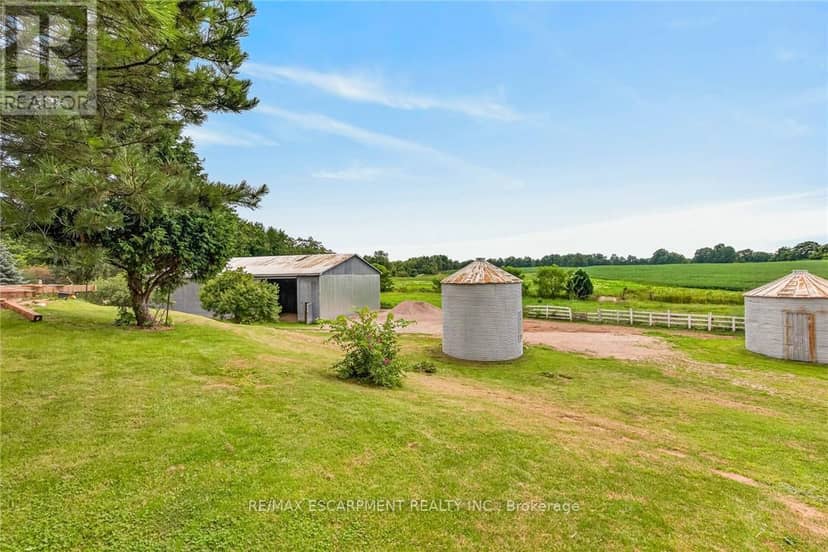 7011 Dickenson Road E — photo 40 of 40