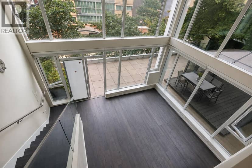 307 1351 CONTINENTAL STREET, Vancouver, photo 4