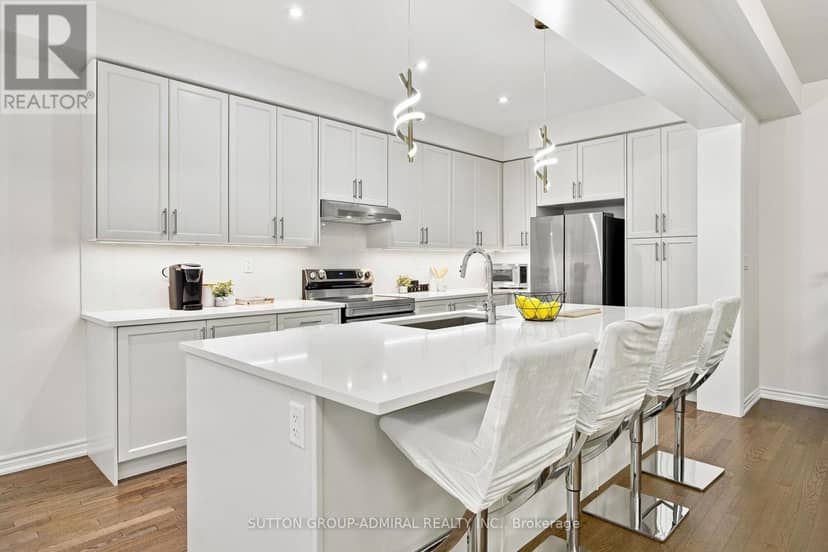 46 Fish Drive, Aurora, photo 7