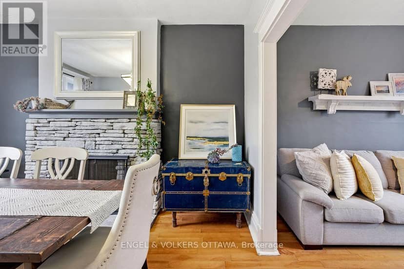 475 Kent Street — photo 9 of 38