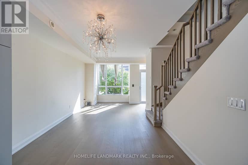 TH12 - 18 Graydon Hall Drive — photo 9 of 25