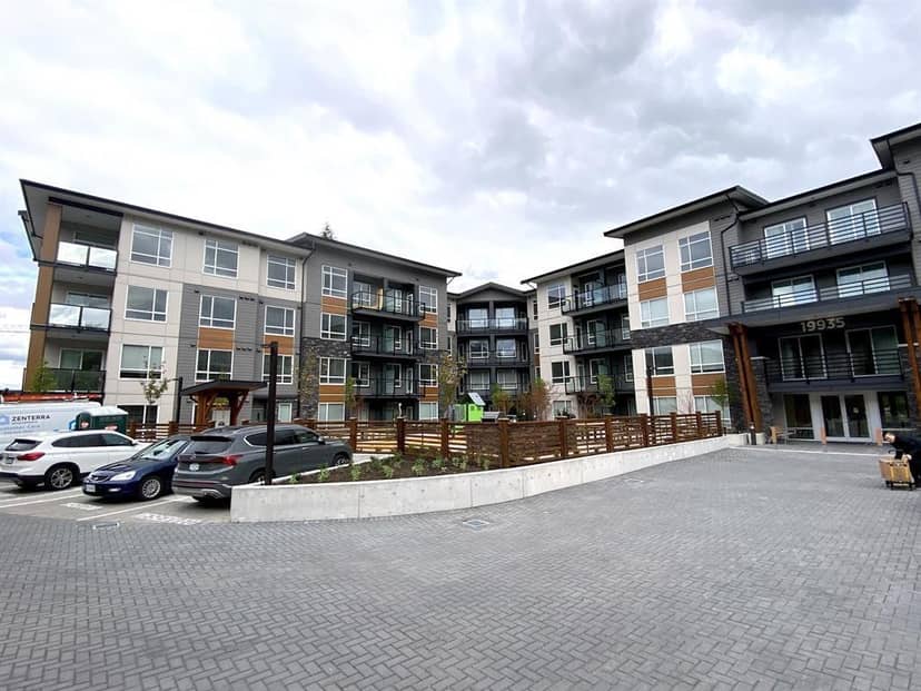 206 19935 75A AVENUE, Langley