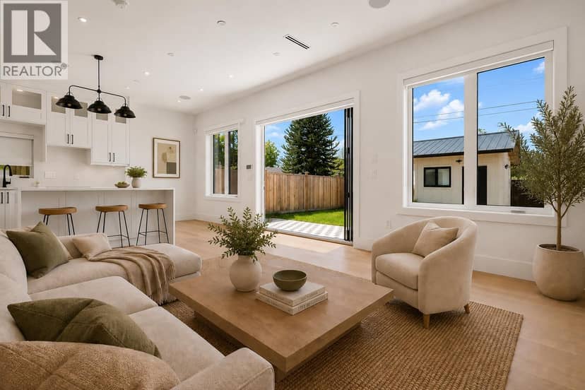2 4463 WALDEN STREET, Vancouver