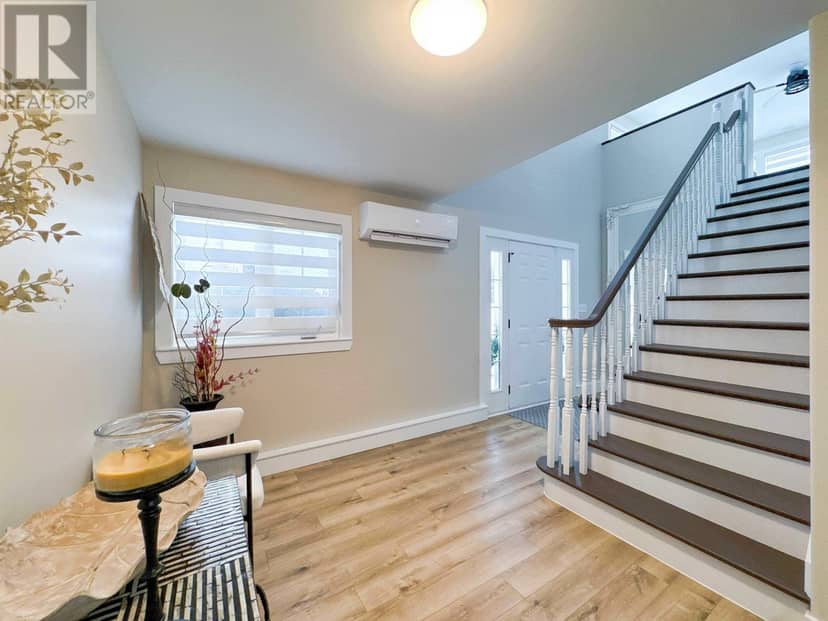 46 MacLauchlan Drive — photo 6 of 28