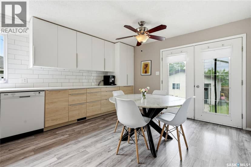 312 Ash STREET — photo 15 of 40