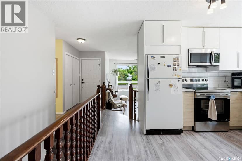 312 Ash STREET — photo 17 of 40