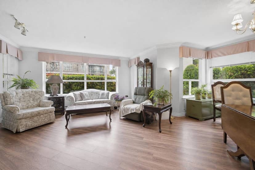 106 20200 54A AVENUE, Langley