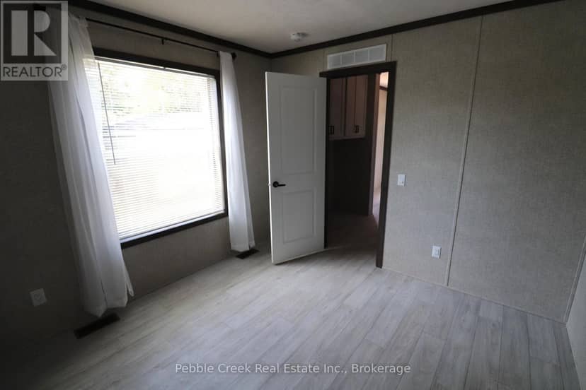 17 Sutton Drive — photo 15 of 21