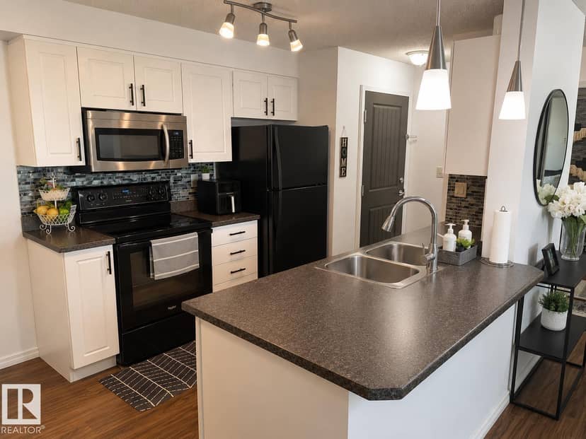 #301 13907 136 ST NW, Edmonton, photo 6