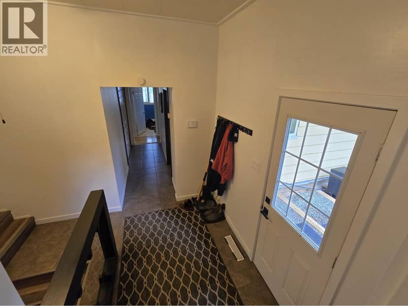 4736 HALLIWELL AVENUE, Terrace, photo 6