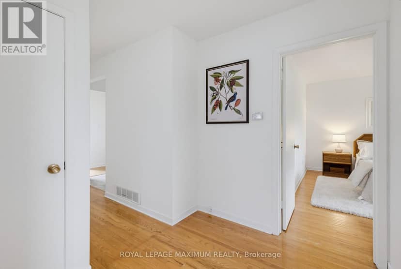 41 Strathavon Drive — photo 15 of 37