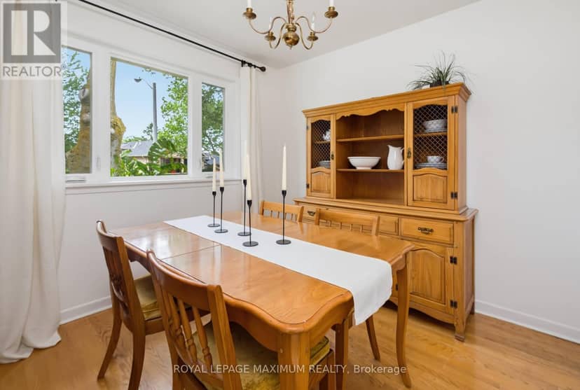 41 Strathavon Drive — photo 9 of 37