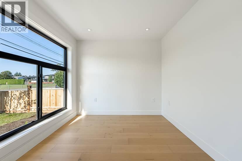 4943 44 AVENUE, Delta, photo 3