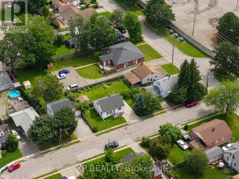 6304 Finlay Avenue — photo 32 of 35