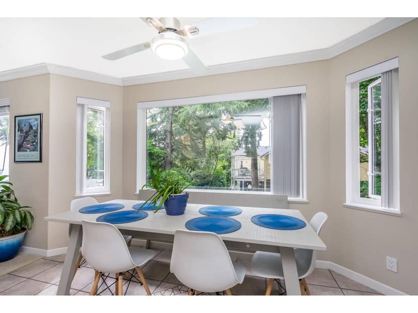 201 14934 THRIFT AVENUE, White Rock, photo 6