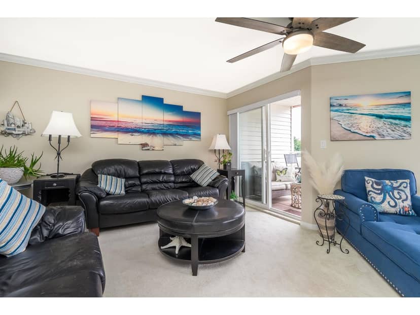 201 14934 THRIFT AVENUE, White Rock, photo 8