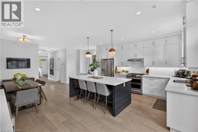 206 CANADA Street — photo 19 of 40