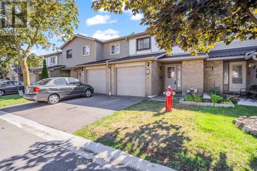 33 Greenwich Circle, Brampton, photo 3