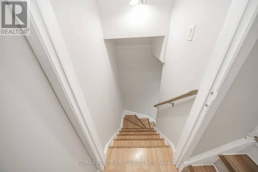 20 Enmount Drive — photo 32 of 40