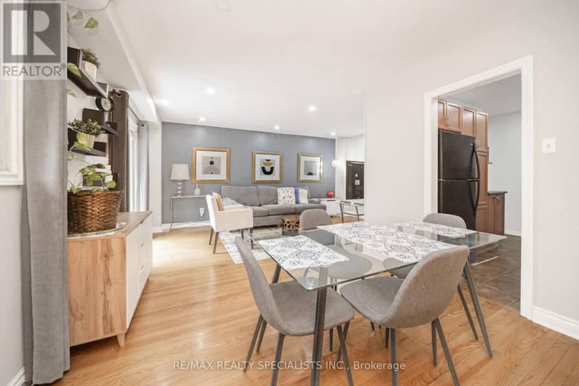 20 Enmount Drive — photo 6 of 40