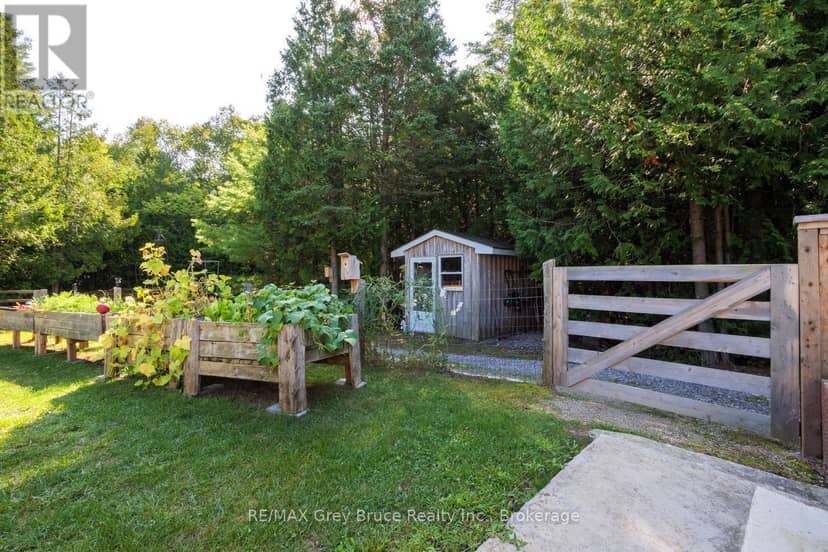 358 Huron Road — photo 38 of 40