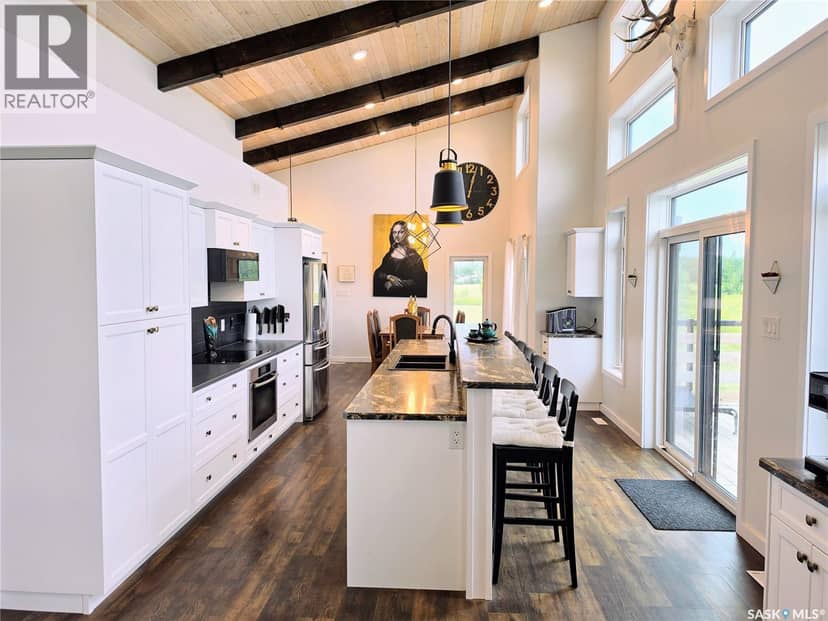162 Lucien Lakeshore DRIVE — photo 10 of 40