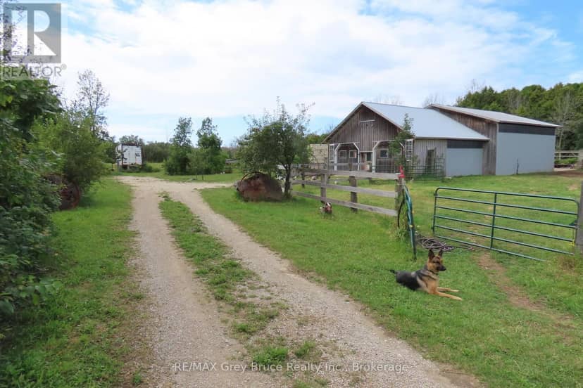 649 The Bury Road — photo 19 of 40