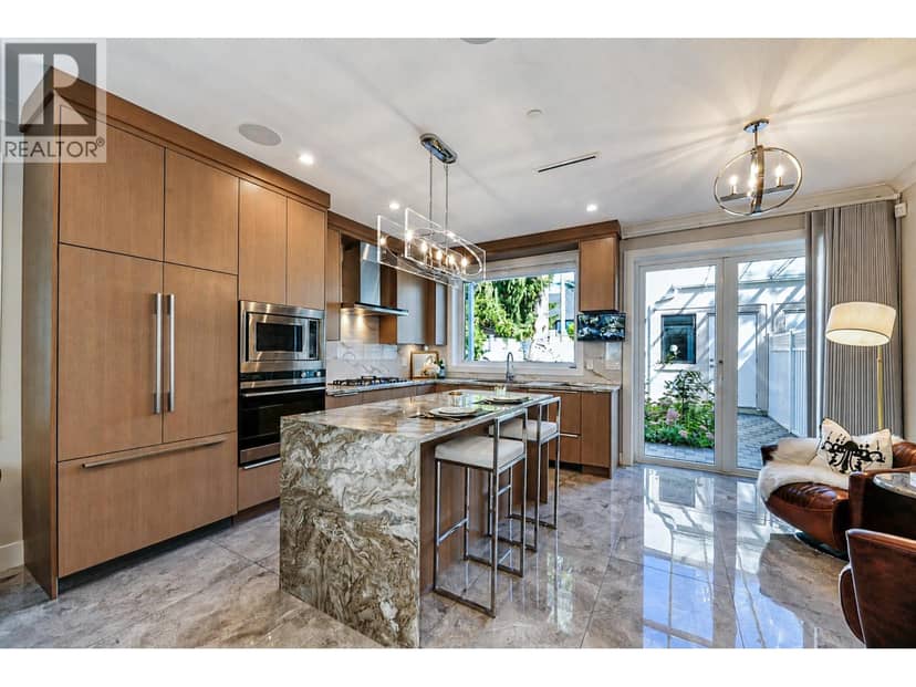 6576 YEW STREET, Vancouver, photo 8