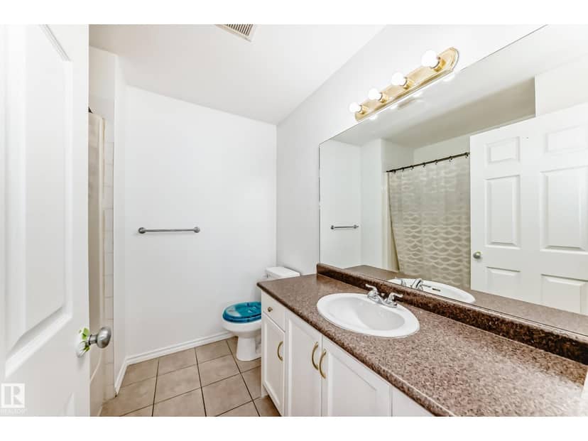 11727 83 ST NW — photo 39 of 40