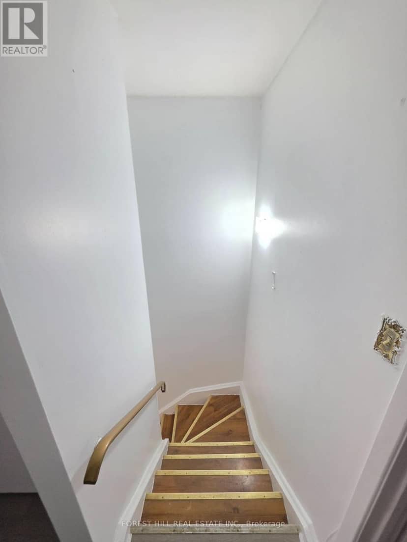#19 - 50 Coleman Avenue — photo 17 of 23