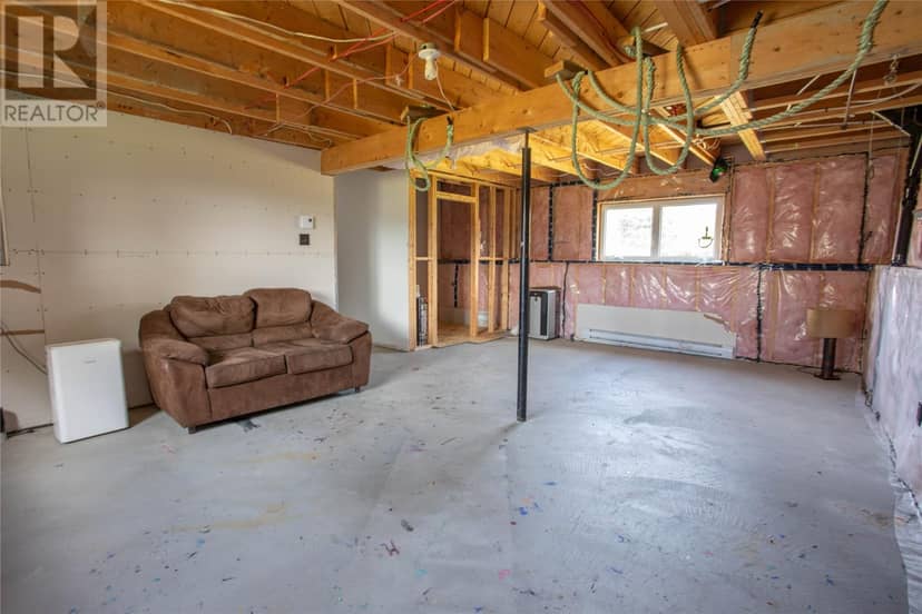 22 Irving Drive — photo 20 of 40