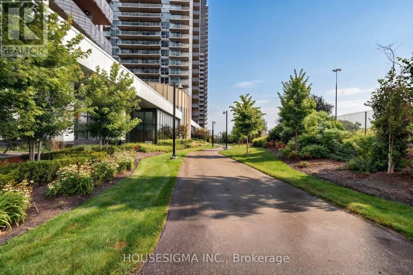 1803 - 25 McMahon Drive — photo 32 of 40