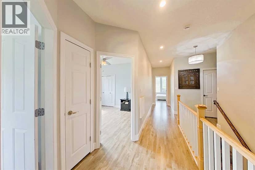 2704 Blueberry Street — photo 19 of 40
