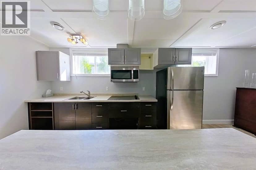 2704 Blueberry Street — photo 24 of 40
