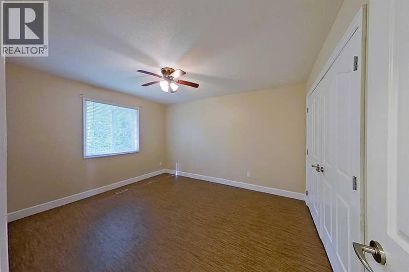 2704 Blueberry Street — photo 38 of 40