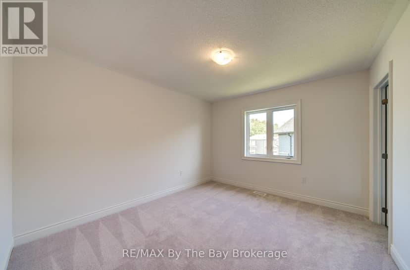 25 Amber Drive — photo 30 of 34