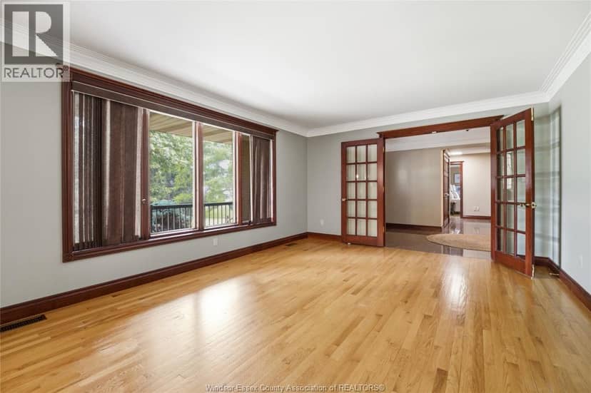 2073 Lesperance ROAD — photo 11 of 40