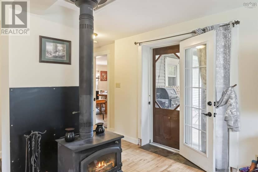 2203 Highway 1 — photo 10 of 40
