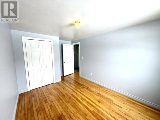 42 Hillview Avenue — photo 26 of 28