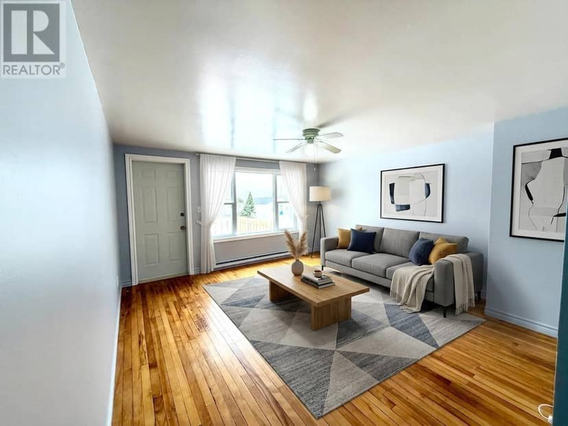 42 Hillview Avenue — photo 7 of 28