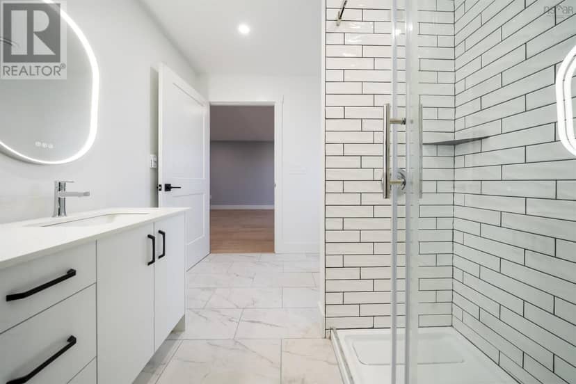 32 Brianna Drive — photo 16 of 39