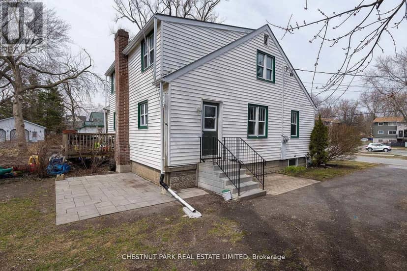 31-33 Washburn Street — photo 15 of 17