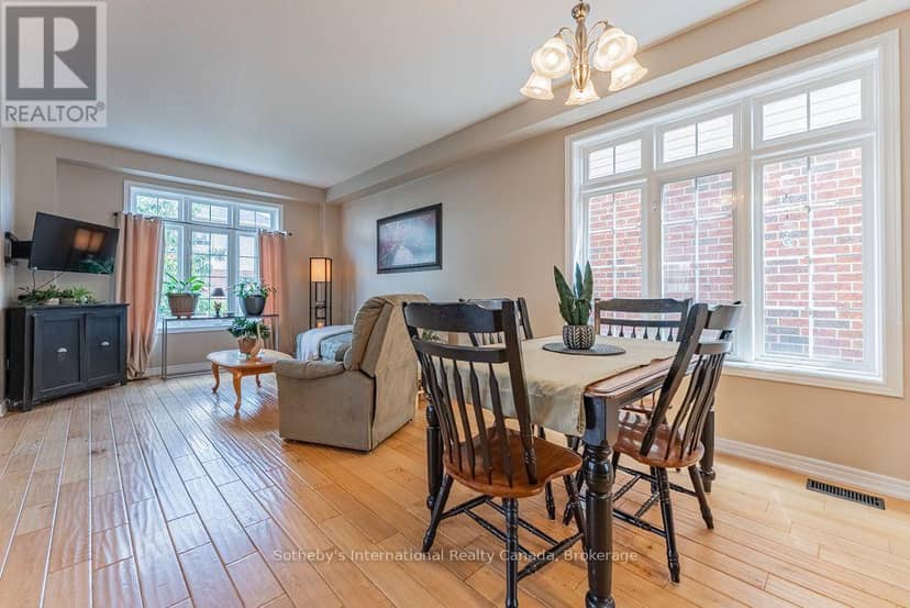 12 Bousfield Court — photo 11 of 40