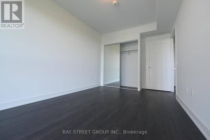 2802 - 30 Inn On The Park Drive — photo 9 of 15