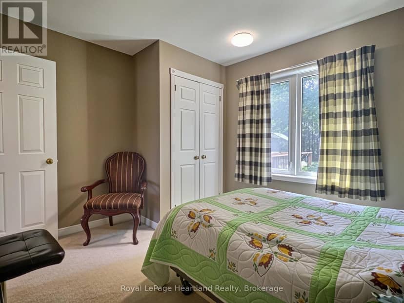 155 Victoria Drive — photo 18 of 40