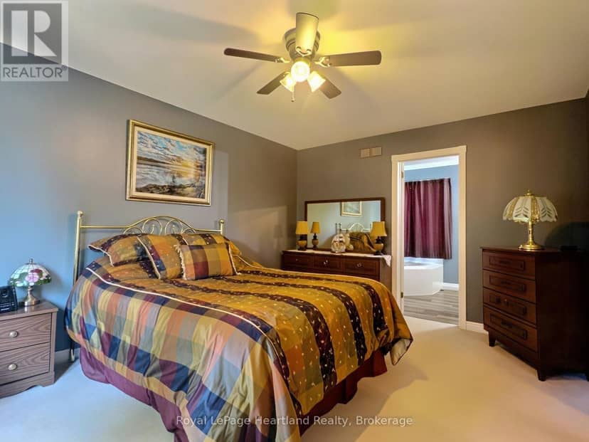155 Victoria Drive — photo 21 of 40