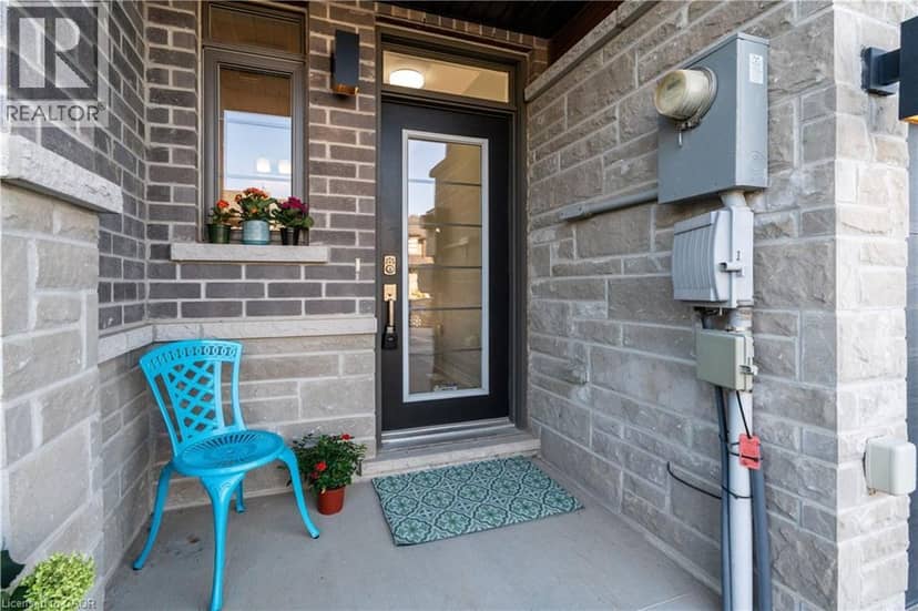4008 CROWN Street — photo 3 of 35